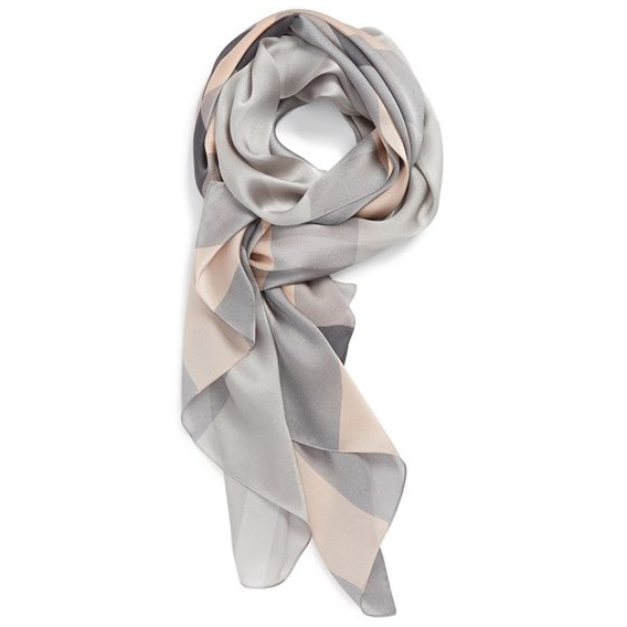 Burberry classic Nova Check Beige dust rose Silk hand woven Scarf, current collection