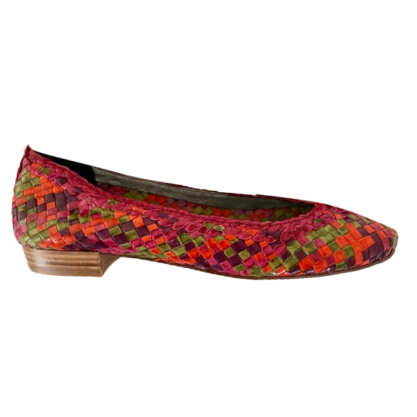 Globus Ballet flats