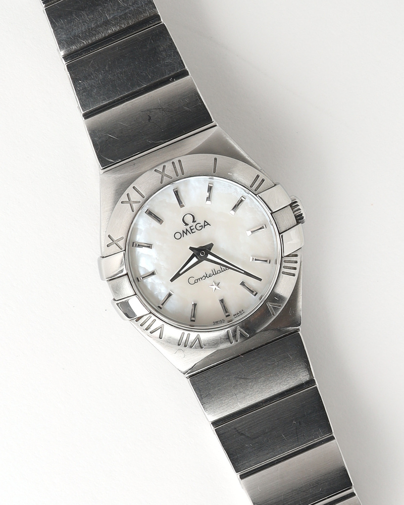 Omega Lady Constellation 24mm Mother-of-pearl Dial Watch