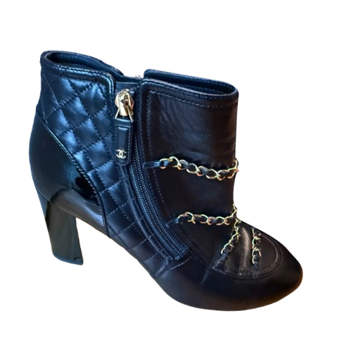 Chanel Fabuleuses bottines classiques