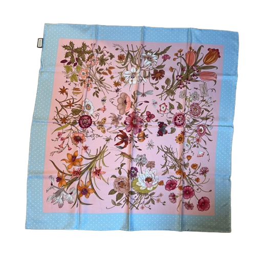 Gucci Carre de soie Flora neuf