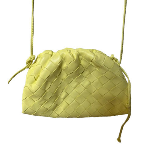 Bottega Veneta Tasche intrecciato neu blassgelb