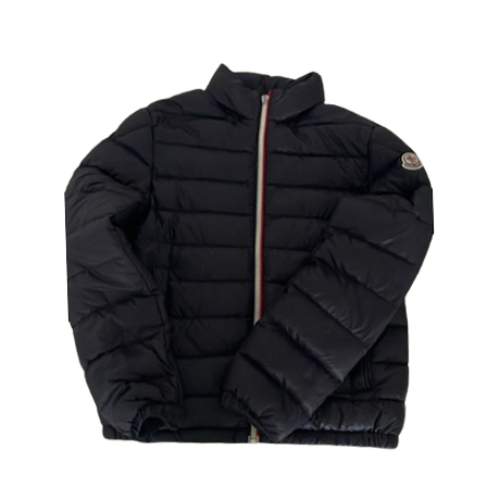 Moncler Dist