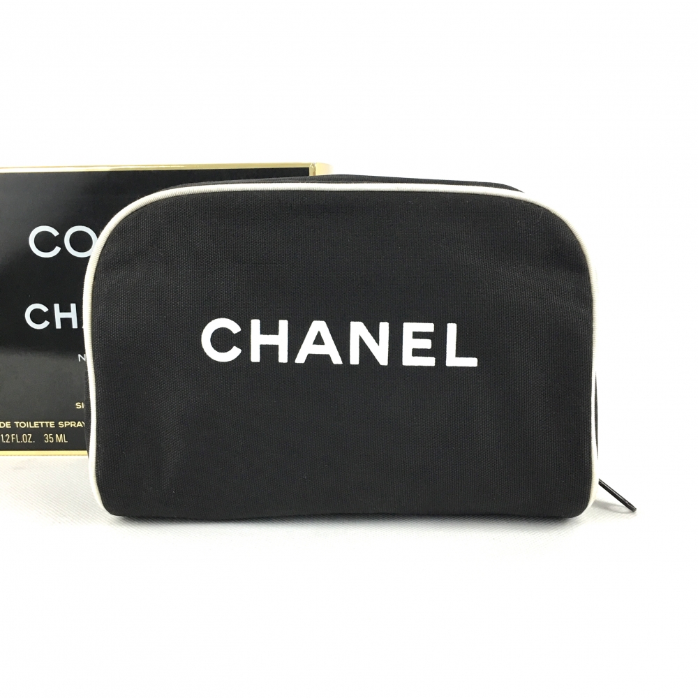 Chanel Cosmetic case in black cotton