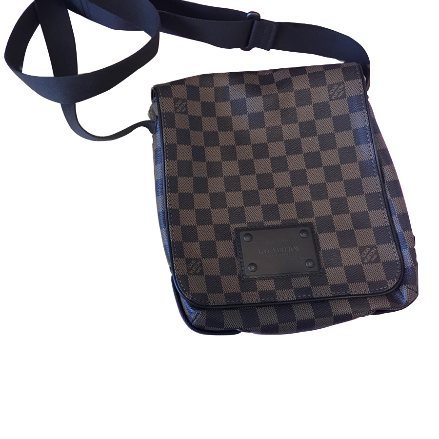 Louis Vuitton - Men’s &quot;Brooklyn&quot; PM Messenger Bag : MyPrivateDressing. Buy and sell vintage and ...