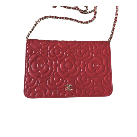 Chanel auf Kette Kamelie