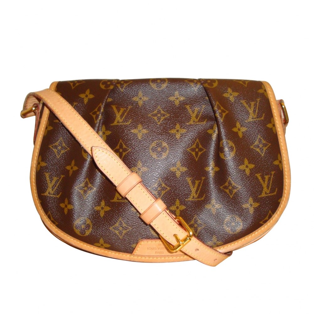 Louis Vuitton Shoulder bag