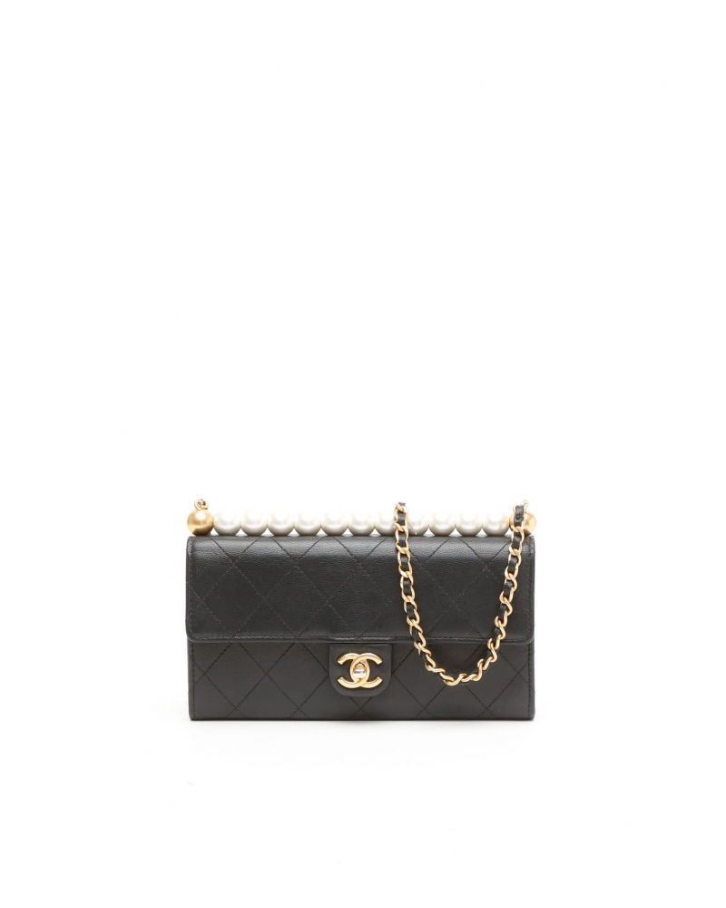 Chanel Chic Pearl Wallet On Chain Bag
