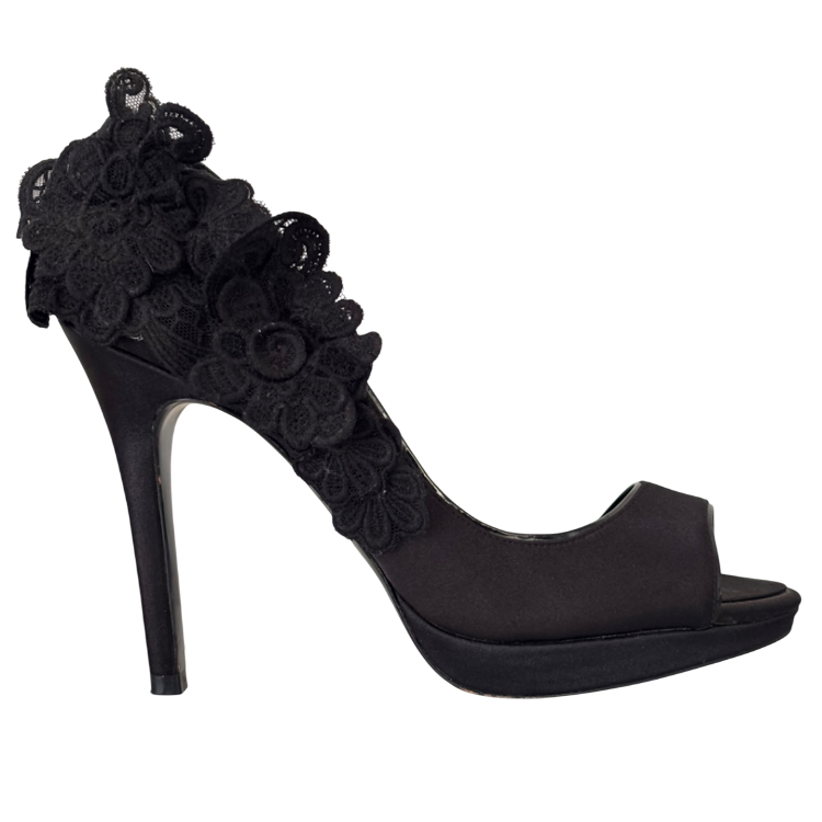 Karen Millen Pumps aus Satin