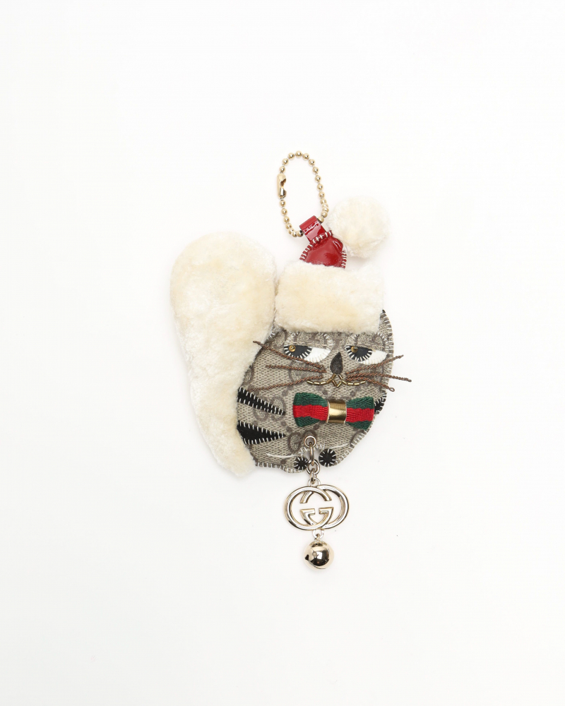 Gucci oli Cat Charm with Bell