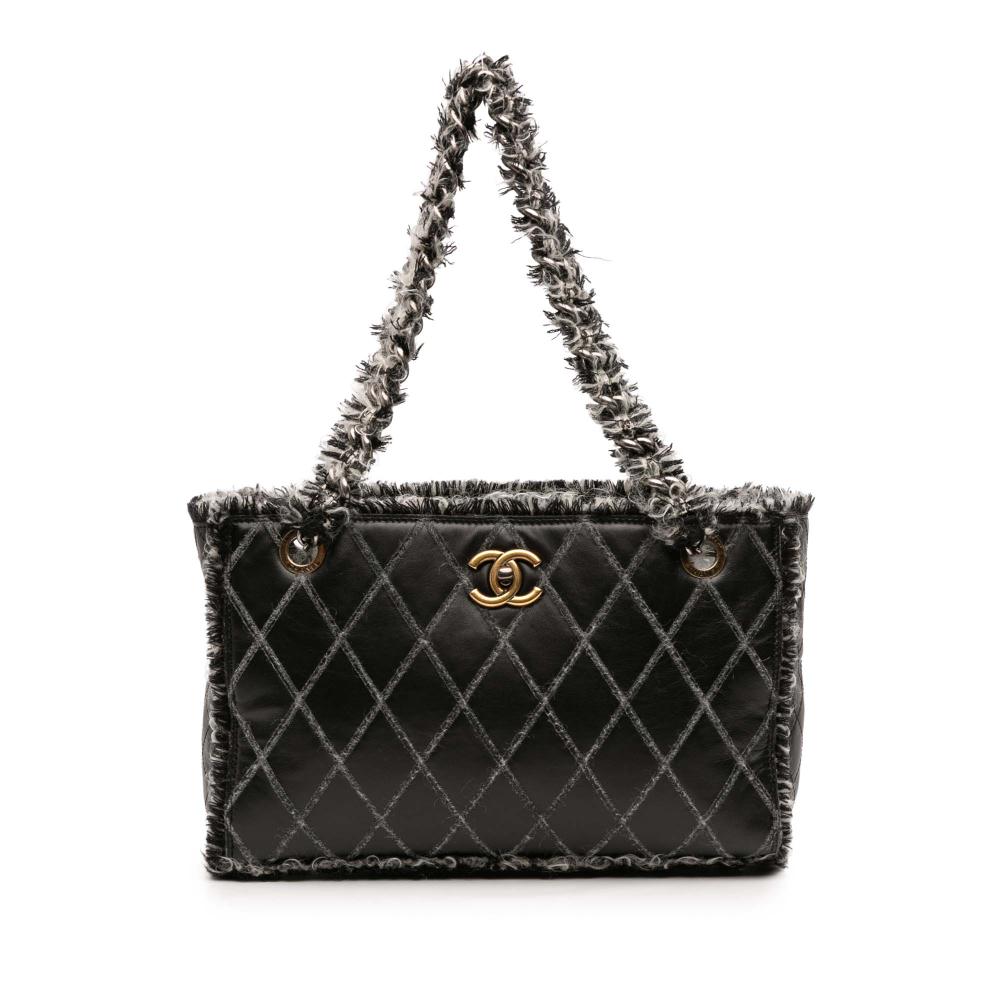 Chanel AB Chanel Black Calf Leather CC Quilted skin Tweedy Shopping Tote Italy