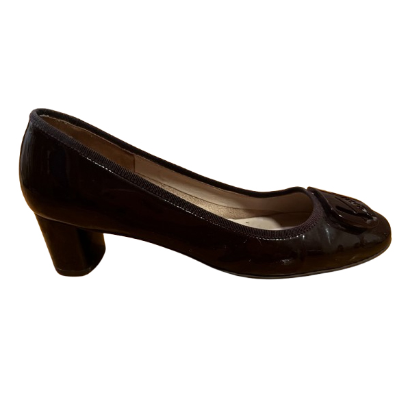 Ferragamo Pumps /iconic Ferragamo pump