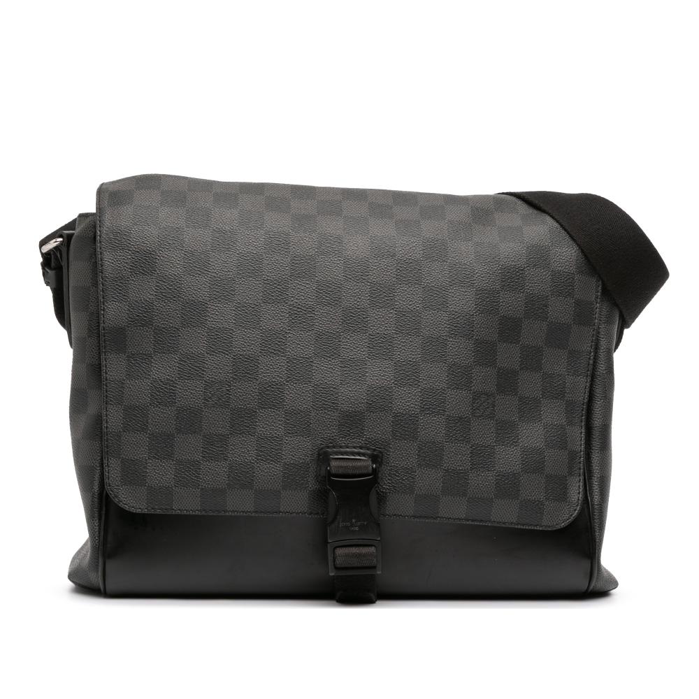 Louis Vuitton B Louis Vuitton Black Damier Canvas Fabric Damier Graphite Skyline Messenger MM France