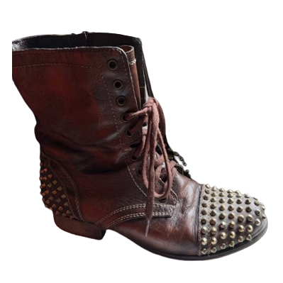 Steve Madden Stiefeletten mit braunen Nieten