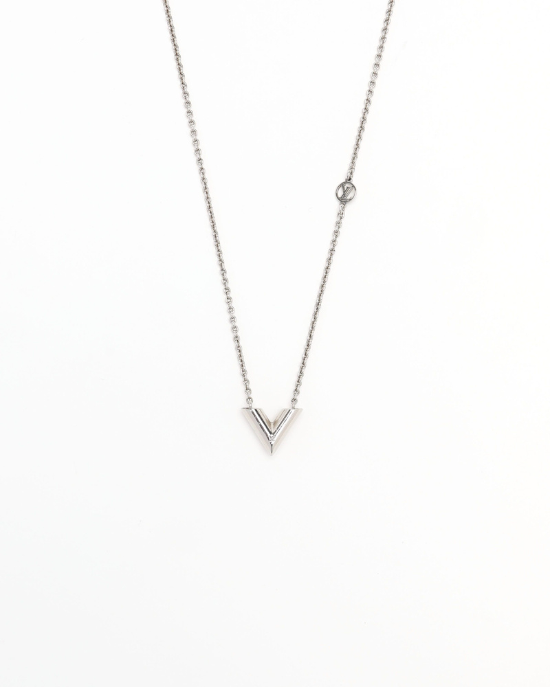 Louis Vuitton Essential V Necklace
