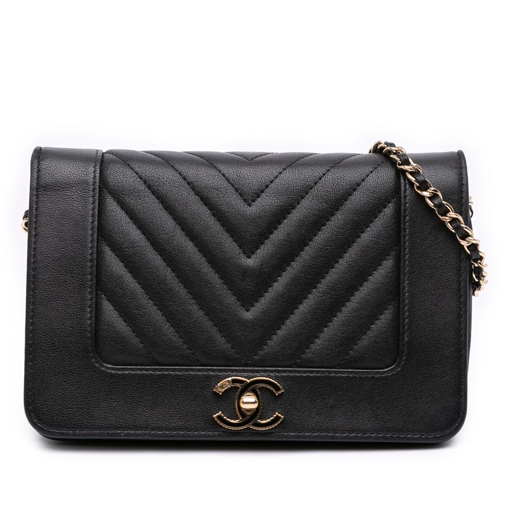 Chanel Black Sheepskin Leather Leather Chevron Sheepskin Mademoiselle Vintage Wallet on Chain Italy