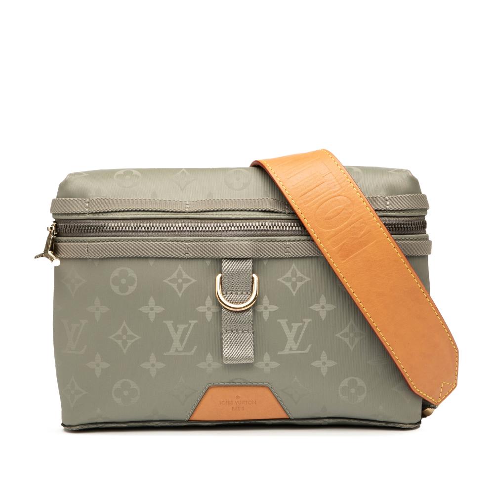 Louis Vuitton B Louis Vuitton Gray Light Gray Nylon Fabric Monogram Titanium Messenger PM Italy