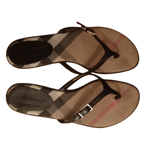 Burberry flip-flops