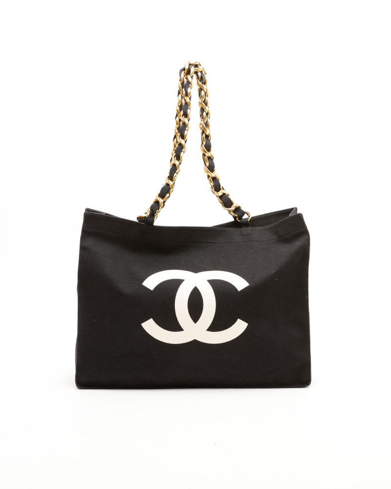 Chanel CC Chain Tote Bag
