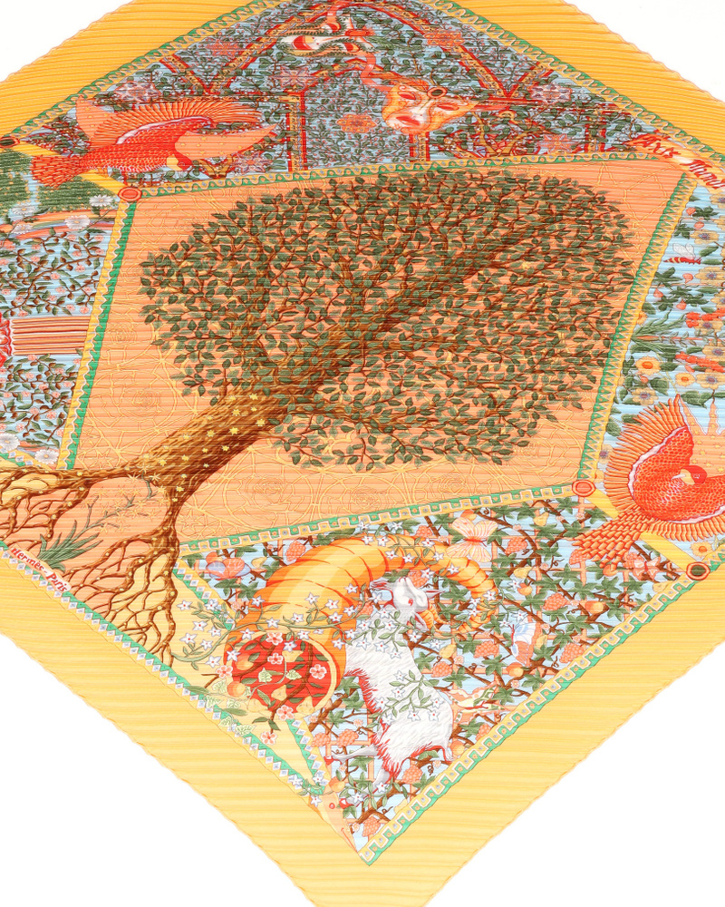 Hermès 140 Pleated Silk Scarf