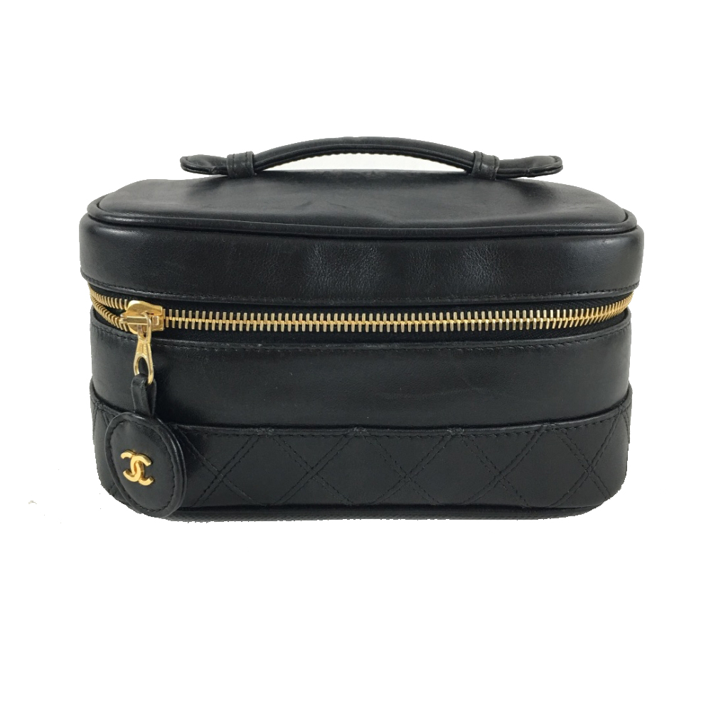 Chanel Cosmetic case in black leather