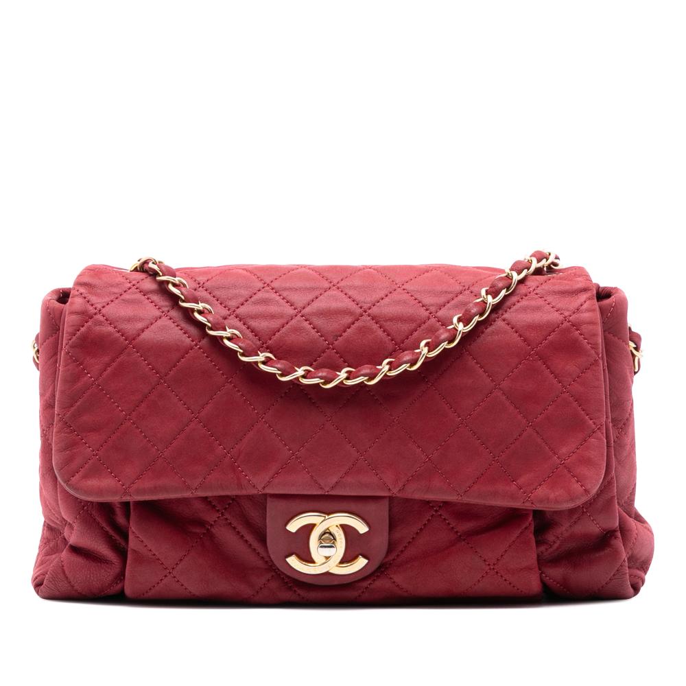 Chanel B Chanel Red Calf Leather Large Aged skin Chic Quilt Flap Italy