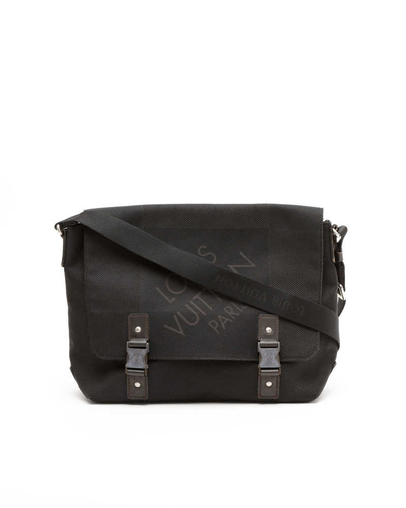 Louis Vuitton Damier Geant Loup Messenger Bag