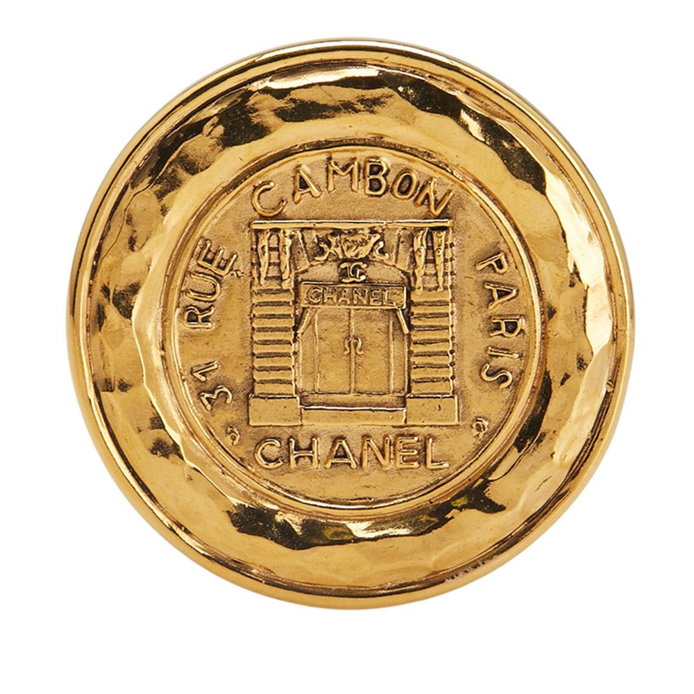 Chanel B Chanel Gold Gold Plated Metal 31 Rue Cambon Round Brooch France