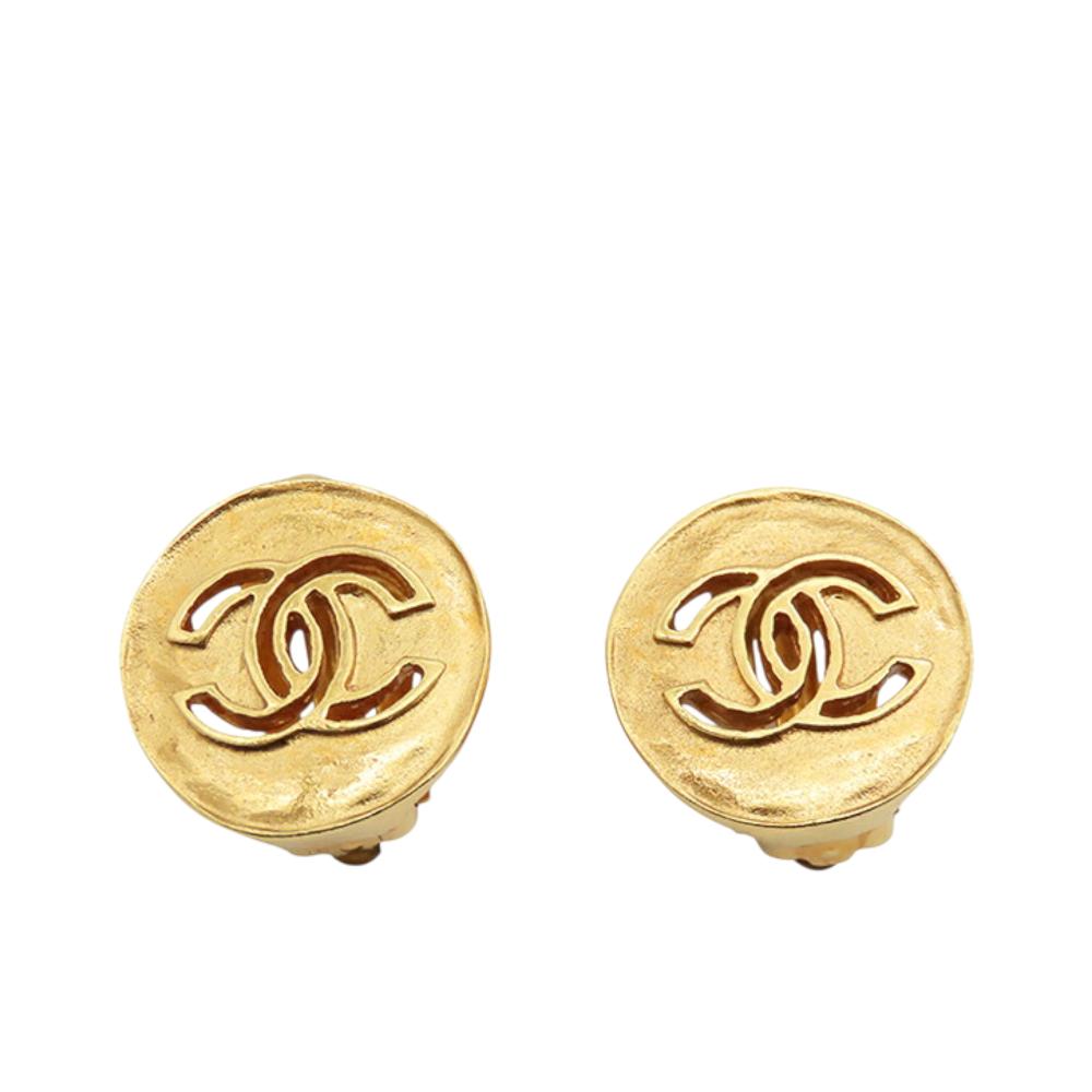 Chanel B Chanel Gold Gold Plated Metal CC Round Clip-on Earrings France