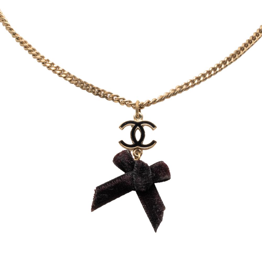 Chanel B Chanel Gold Gold Plated Metal CC Enamel Velvet Bow Pendant Necklace France