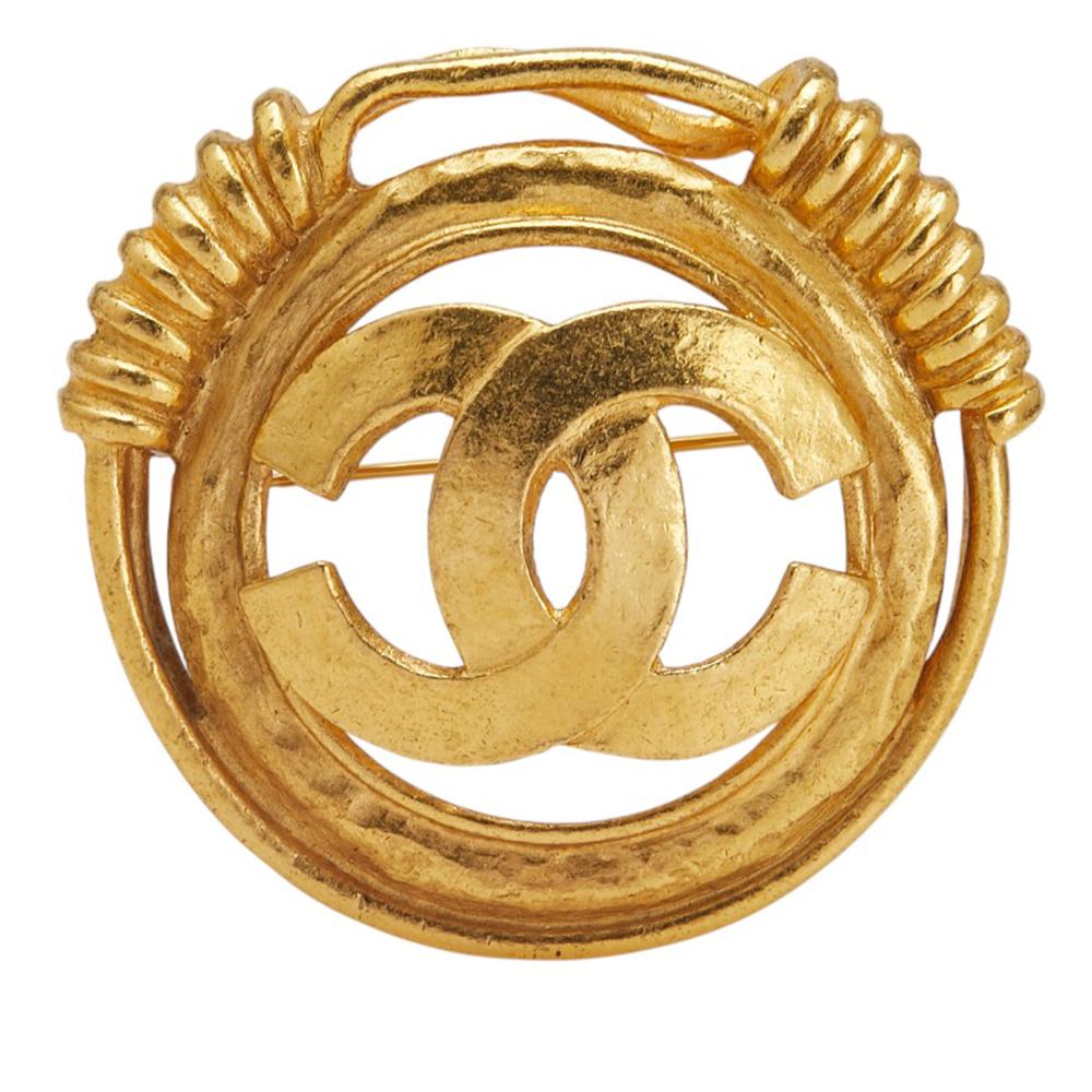Chanel B Chanel Gold Gold Plated Metal CC Brooch France