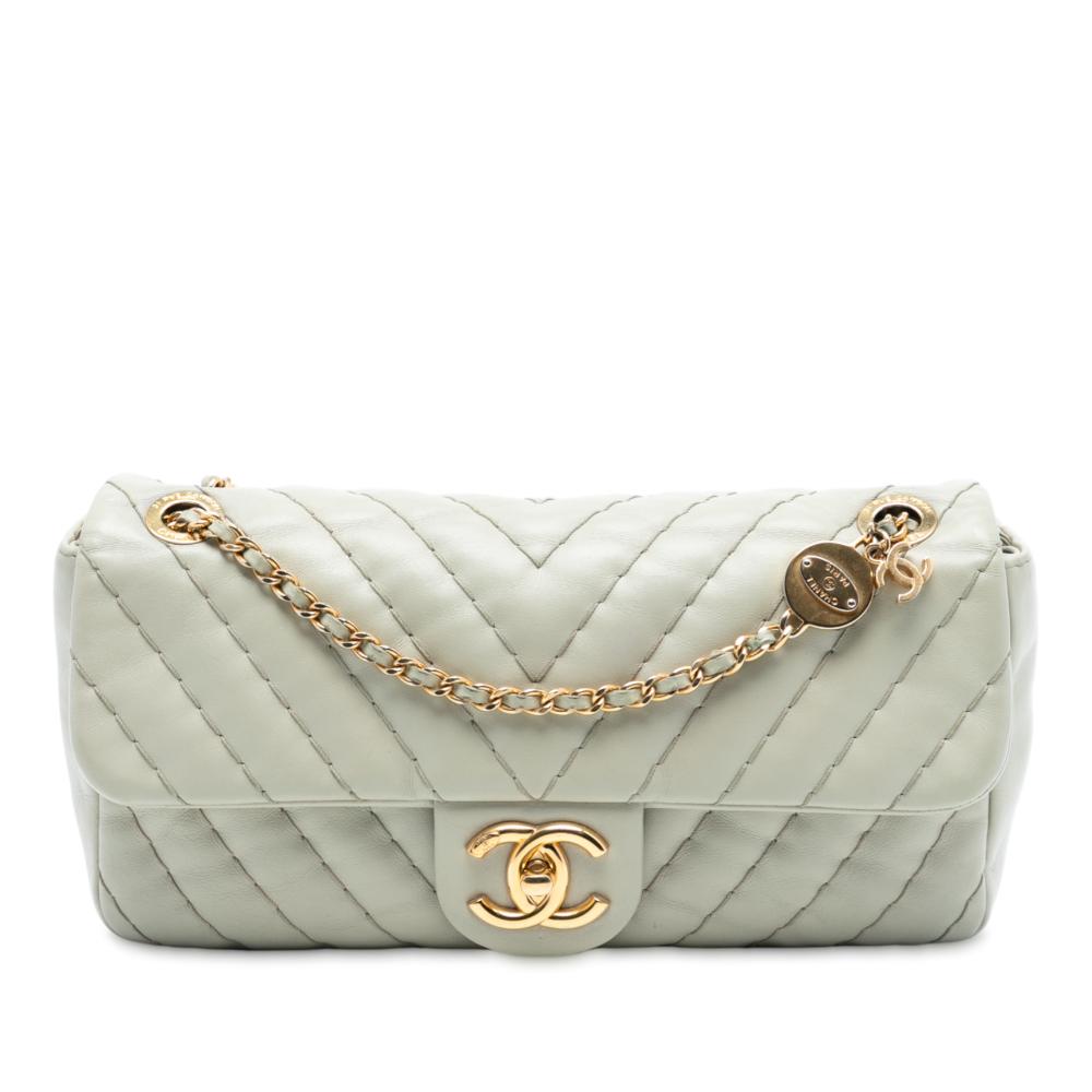 Chanel B Chanel Green Mint Lambskin Leather Leather Medium Double Stitch Chevron Lambskin Single Flap Italy