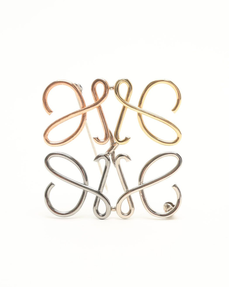 Loewe Brooch Anagram