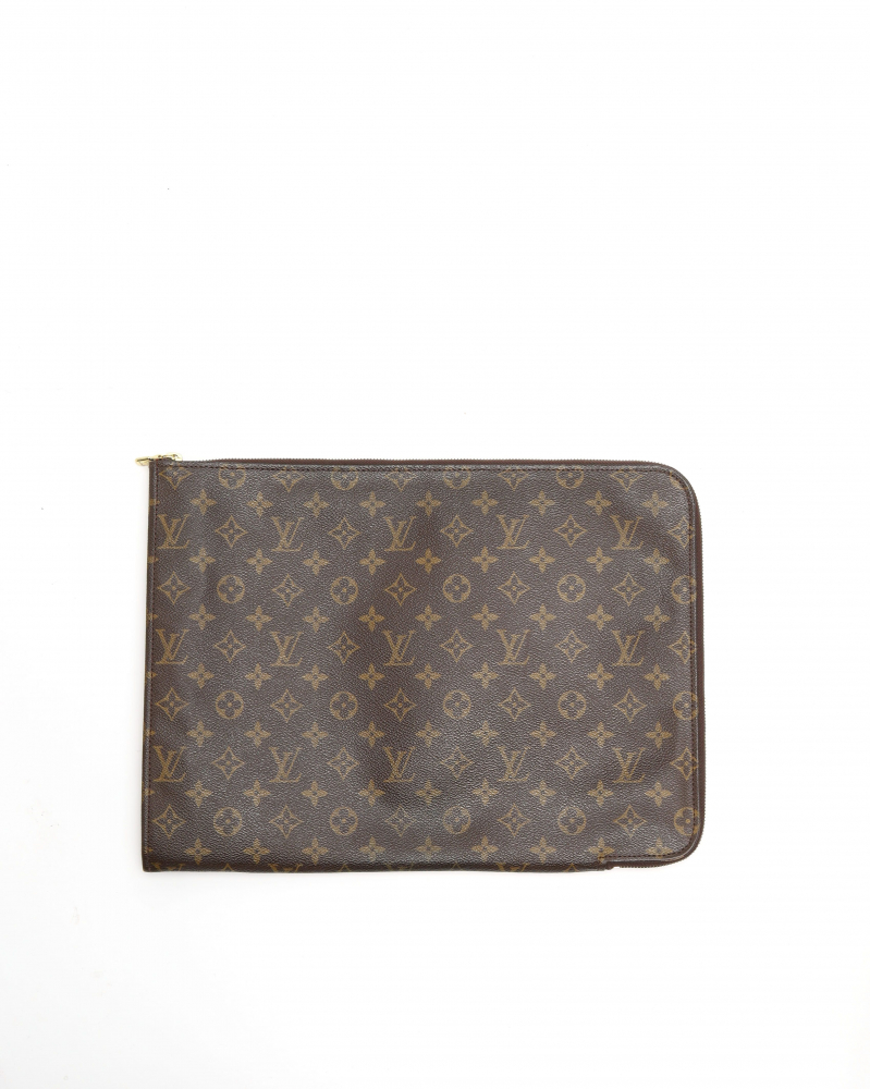 Louis Vuitton Monogram Laptop Case, size 17-Inch