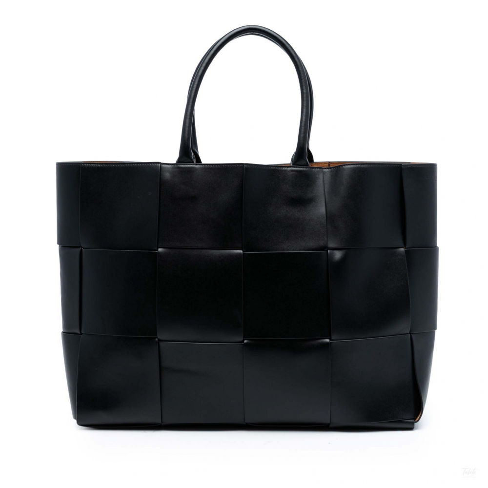 Bottega Veneta The Arco Large Maxi Intrecciato Leather Tote Bag Black