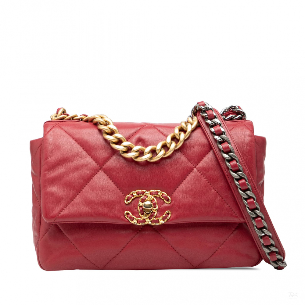 Chanel 19 Medium Lambskin Leather Matelassè Flap Handbag Red