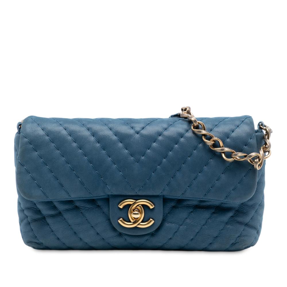 Chanel B Chanel Blue Calf Leather Medium Chevron Iridescent skin Surpique Flap Italy