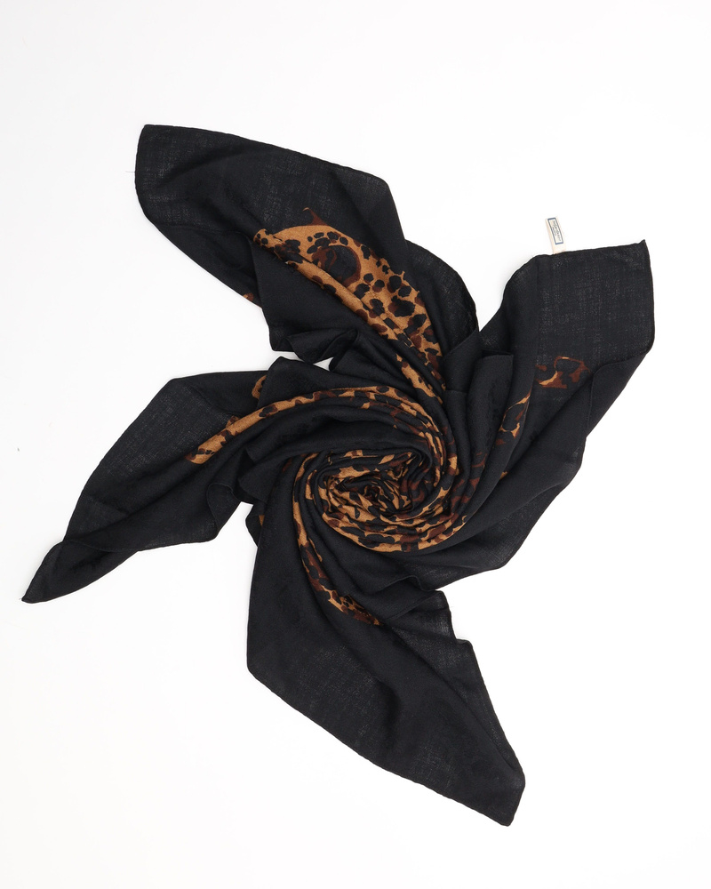 Saint Laurent 150 wool Shawl