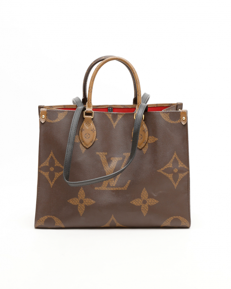 Louis Vuitton Monogram Giant Reverse Onthego MM Tote Bag