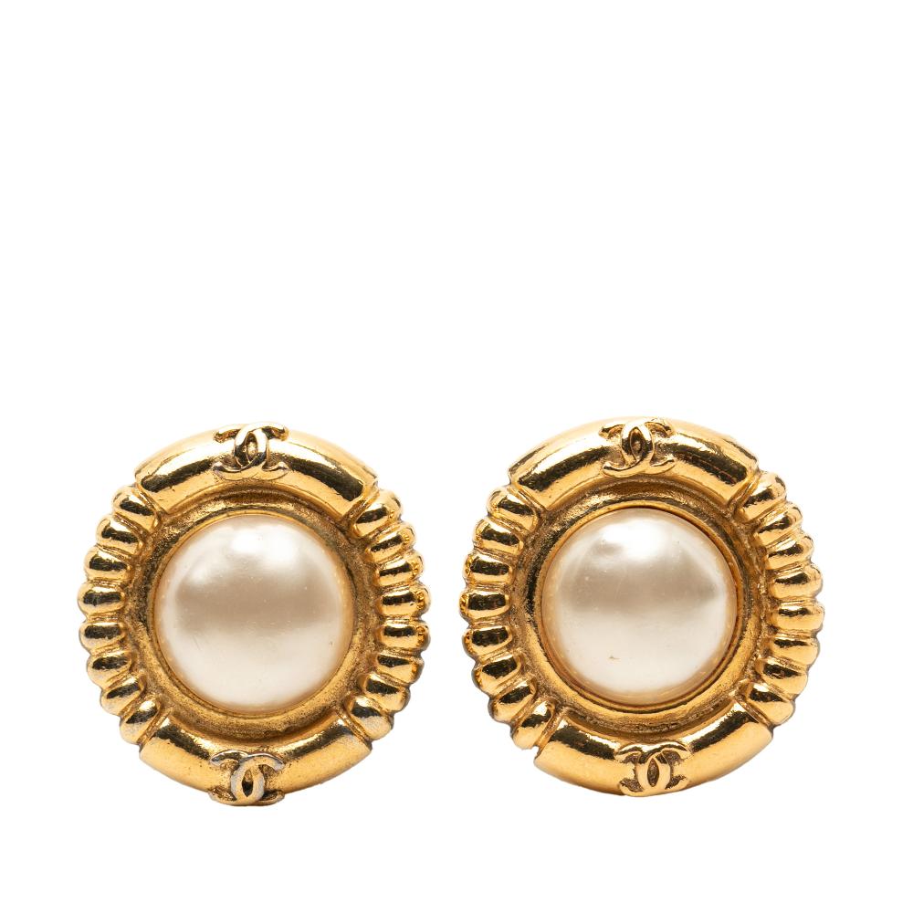Chanel B Chanel Gold Gold Plated Metal CC Faux Pearl Round Clip on Earrings France