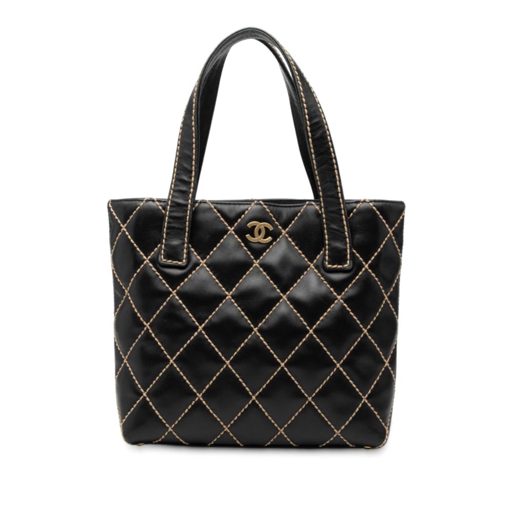 Chanel B Chanel Black Calf Leather Small CC Quilted skin Wild Stitch Tote France