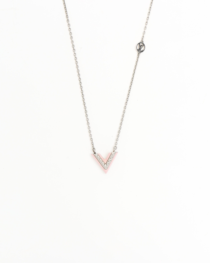 Louis Vuitton Essential V Necklace
