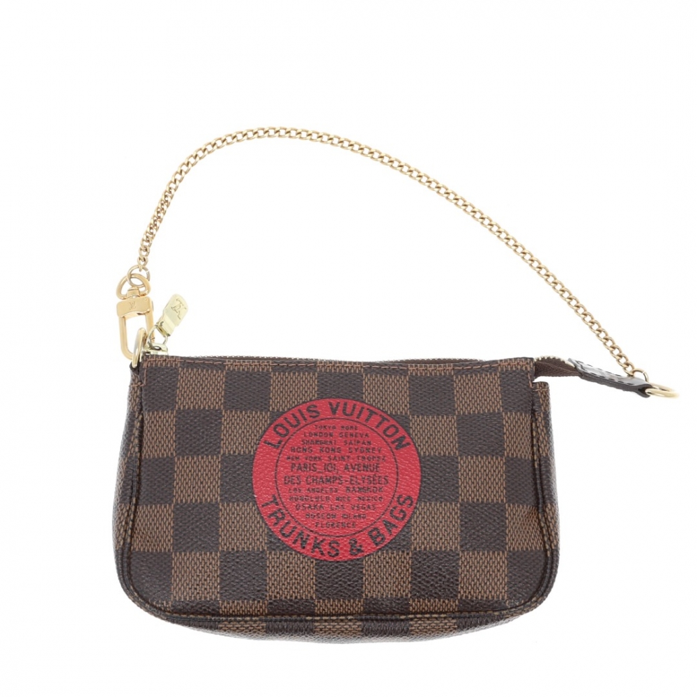 Louis Vuitton Clutch