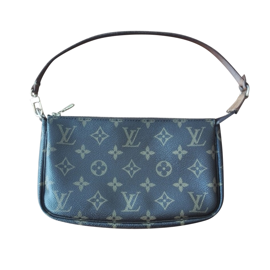 Louis Vuitton Clutch