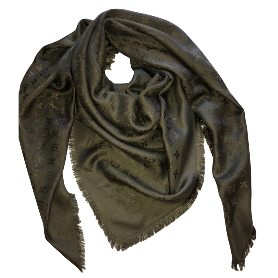 Louis Vuitton - Scarf : MyPrivateDressing. Buy and sell vintage and second hand designer fashion ...