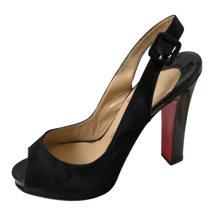 Christian Louboutin Pumps