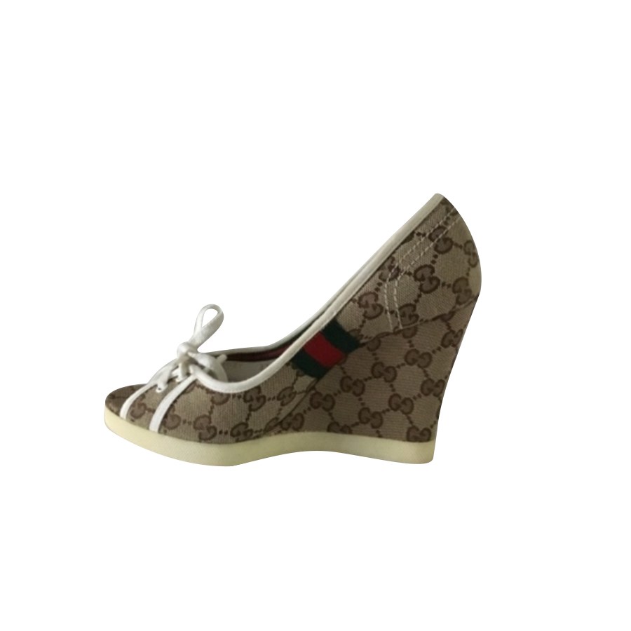 Gucci Wedge Sandalen