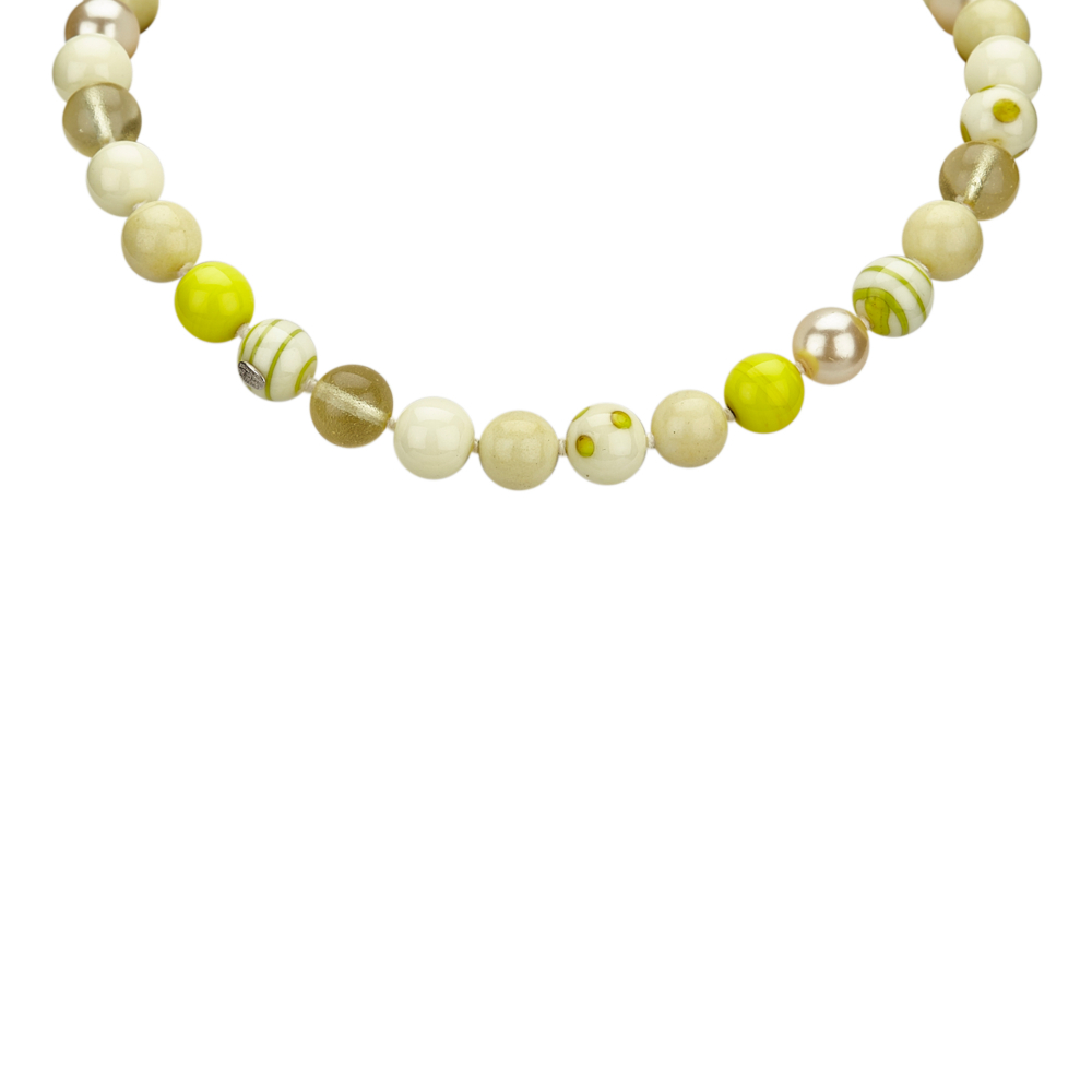 Chanel Collier de fausses perles