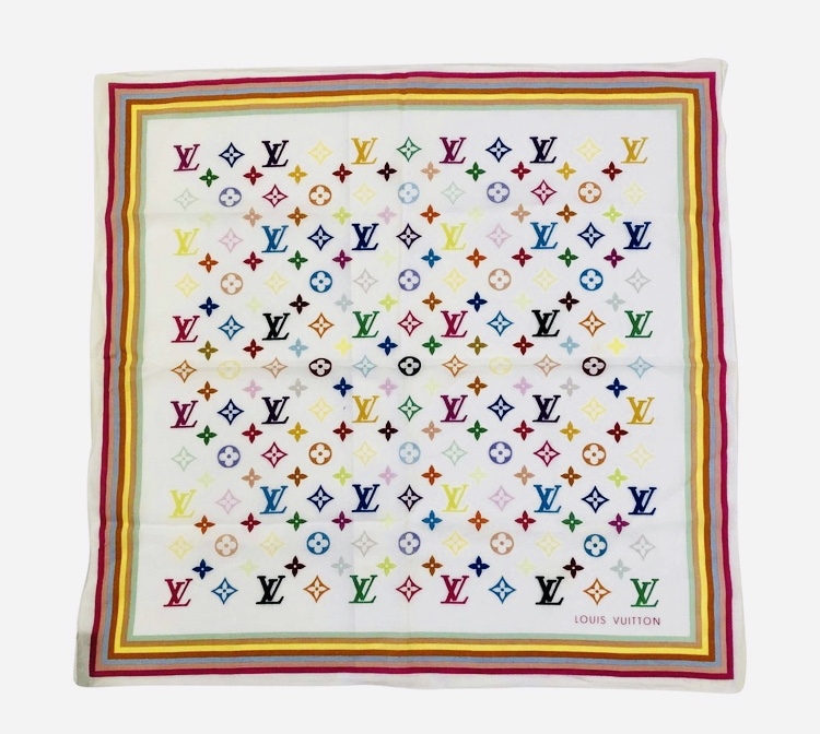 Louis Vuitton Carré
