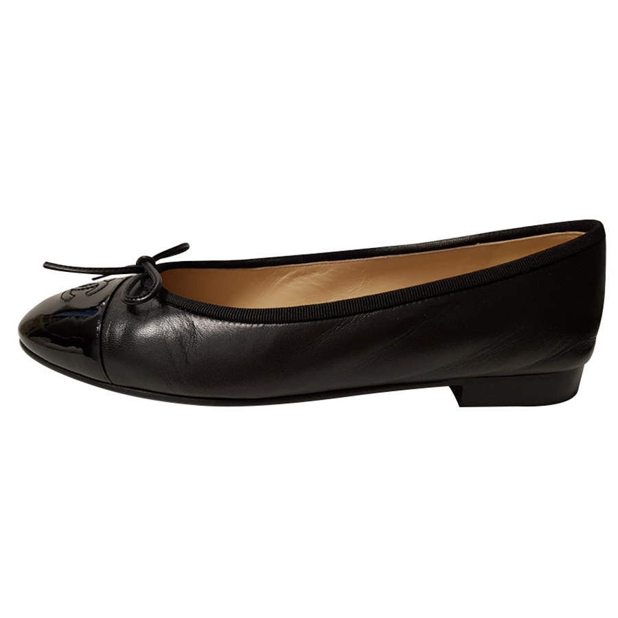 Chanel Ballerinas